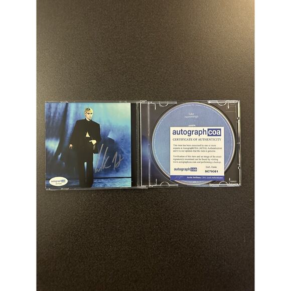 SIGNED Luke Hemmings - Boy CD AUTOGRAPH COA #SC79381 - Picture 1 of 3